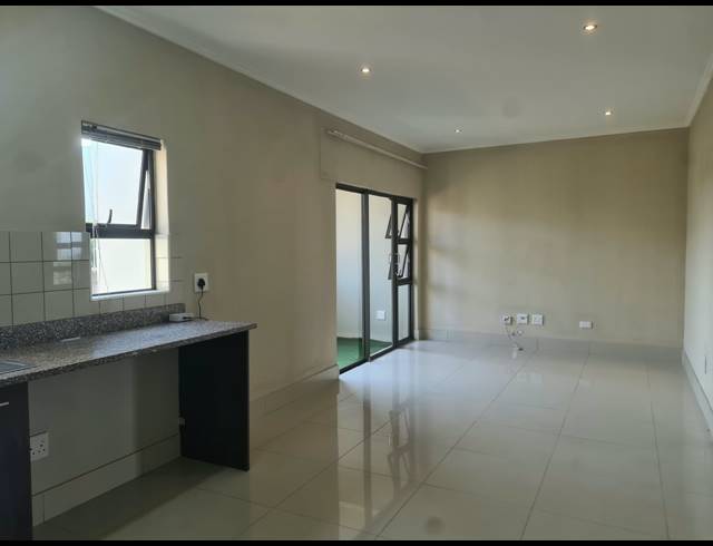 2 BEDROOM APARTMENT FOR SALE IN UMHLANGA RIDGE